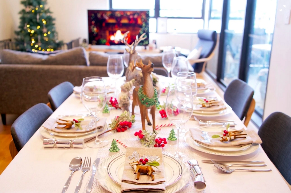 Top Tips for Decorating the Christmas Table - Triple Tree Nurseryland
